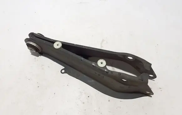 BMW 4 G22 G23 G24 G26 Rear upper control arm/wishbone 6895251