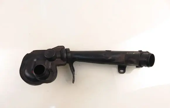 Intake resonator