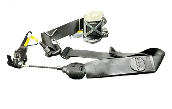 Fiat 500L Front seatbelt 07355995020 34137114A 34193362A