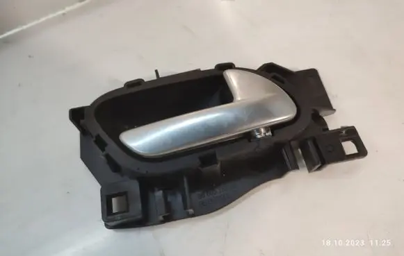 Citroen C5 Front door interior handle 9660525380