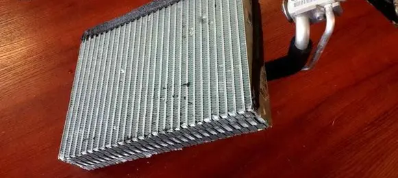 BMW 7 E65 E66 Air conditioning (A/C) radiator (interior) 6980211