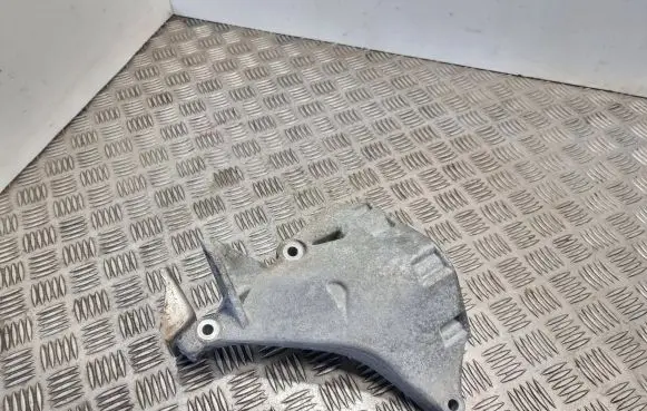 Volkswagen Cross Polo Engine mounting bracket 03p199206