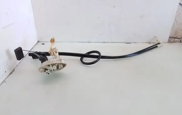 BMW 5 E39 Fuel level sensor 