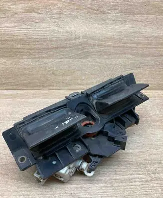 Audi A6 S6 C5 4B Tailgate/trunk/boot exterior handle 8D9827565C 4B0827585F