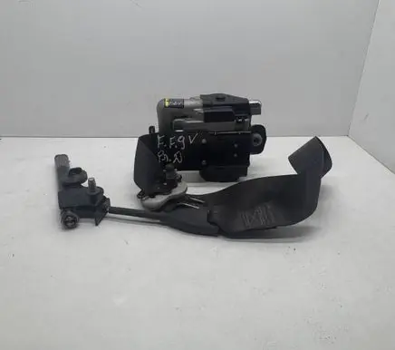 Ford Fusion II Front seatbelt DG9354612D64AJ