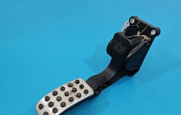 Mercedes-Benz Vito Viano W447 Accelerator throttle pedal 0280755023 IMPRK1604363