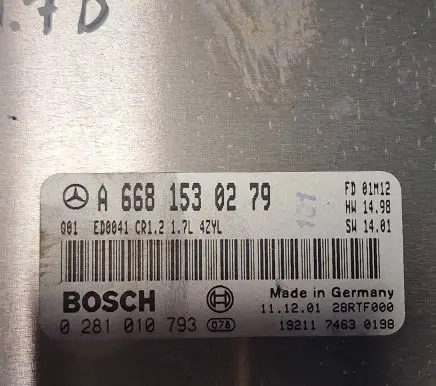 Mercedes-Benz A W168 Engine control unit/module A6681530279 28RTF000 0281010793