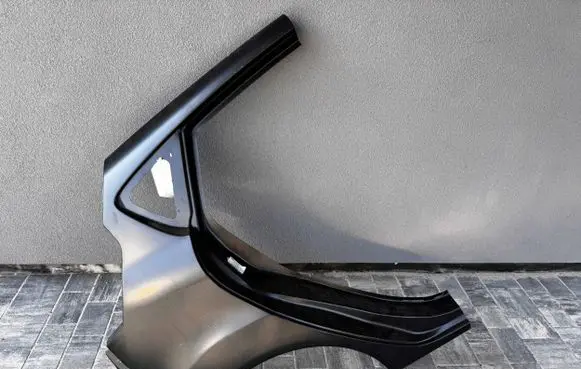 Ford Fiesta Fender 1553689