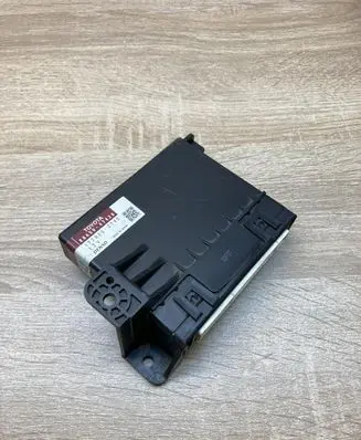 Toyota Prius+ (ZVW40) Air conditioner control unit module 8865047420 1778002740