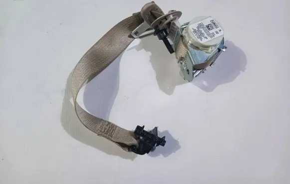 Ford Explorer VI Third row seat belt LB5BS613B85AG