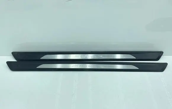 BMW 1 F20 F21 Front sill trim cover 8058891 7345103 7345104