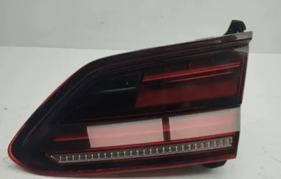 Volkswagen Arteon Tailgate rear/tail lights 3G8945308P