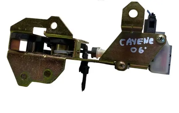 Porsche Cayenne (9PA) Tailgate window lock/catch/latch 7L6827506D