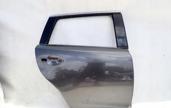 Mazda 6 Rear door