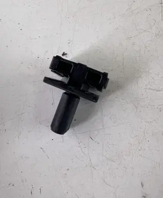 Jeep Cherokee Radiator mount bracket 16385 PA66GF33