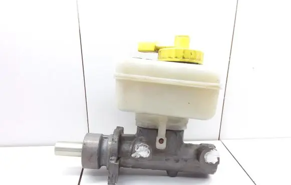 Volkswagen Golf IV Master brake cylinder 21027099 L481402