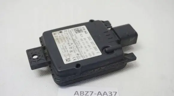 Volkswagen Golf VIII Blind spot module 2Q0907685E