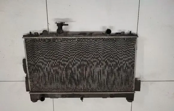 Mazda 6 Coolant radiator