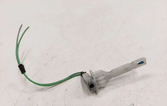 BMW 3 E46 Interior temperature sensor 64118380673 8380673