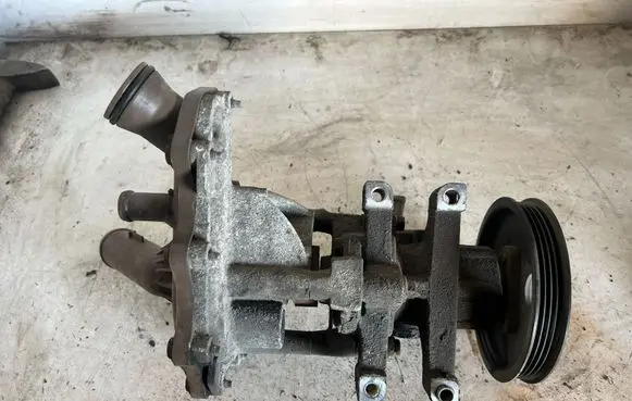 Ford Transit Custom Water pump 