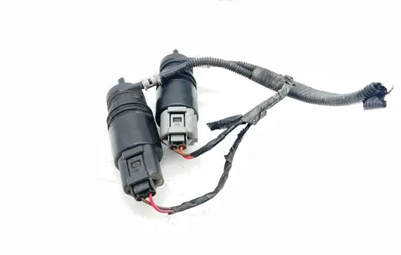 BMW X3 F25 Windscreen/windshield washer pump 8362154 6934160
