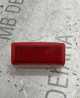Mercedes-Benz GLC X253 C253 Front door interior light A0028201901