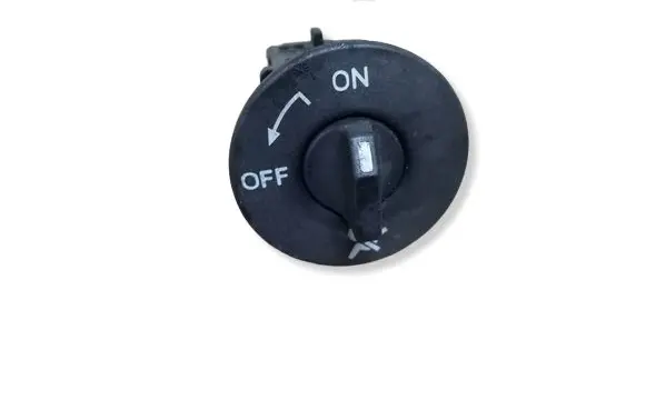Renault Megane II Passenger airbag on/off switch 8200169589B 23170107