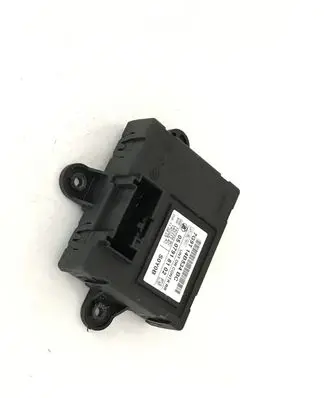Volvo V70 Door control unit/module 7G9T14B534BC 0507918102