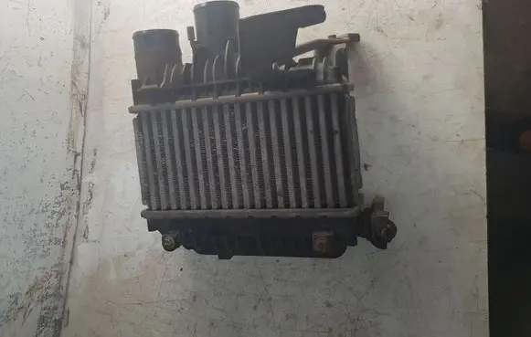 Toyota Avensis T250 Intercooler radiator 873067D