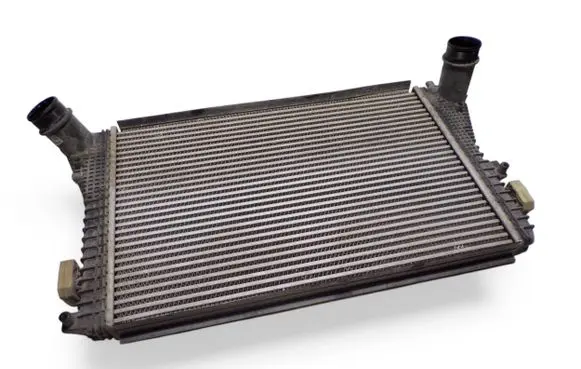 Volkswagen Caddy Intercooler radiator 1K0145803BM