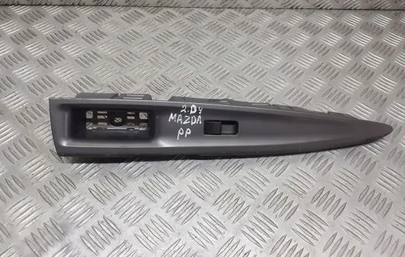 Mazda 2 Electric window control switch 3M71-A24184-D