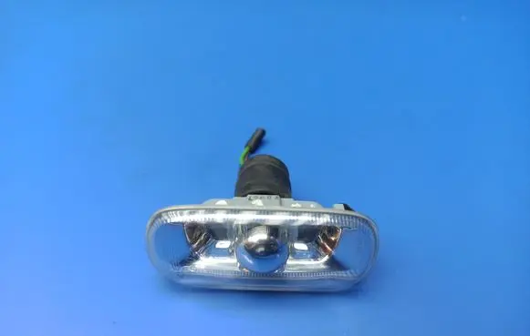 Audi A3 S3 8P Front fender indicator light 8E0949127