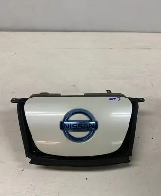 Nissan Leaf I (ZE0) Engine bonnet/hood