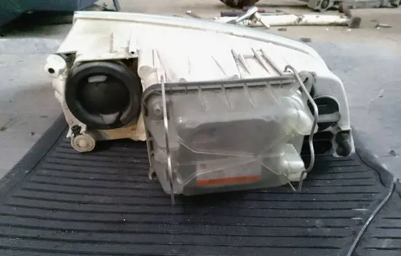 Skoda Octavia Mk2 (1Z) Headlight/headlamp