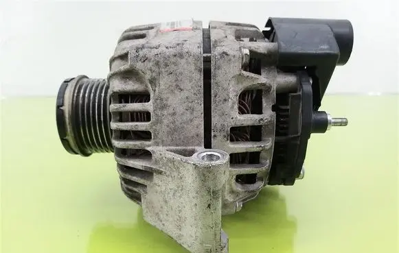 Opel Astra H Generator/alternator 5901259404081