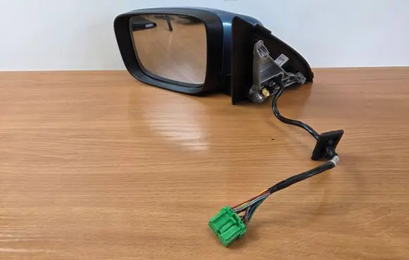 Volvo XC60 Front door electric wing mirror 31352117