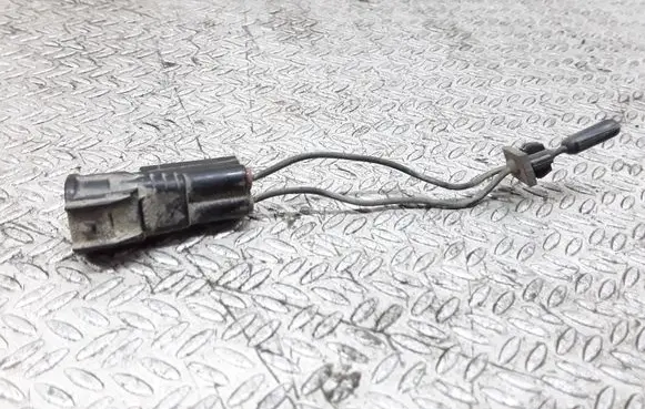 Toyota Avensis T250 Outside/exterior temperature sensor 