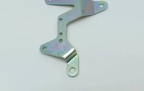 Aixam Coupe Engine mounting bracket 16666725351