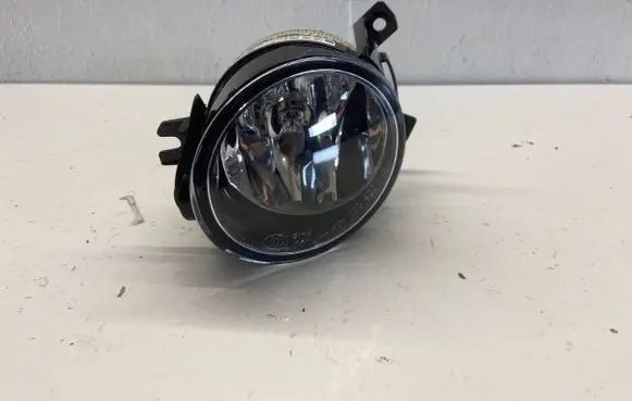 Skoda Octavia Mk2 (1Z) Front fog light 1Z0941700e 901601023332
