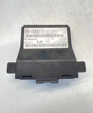 Volkswagen Golf V Gateway control module 1K0907530Q 1K0907951
