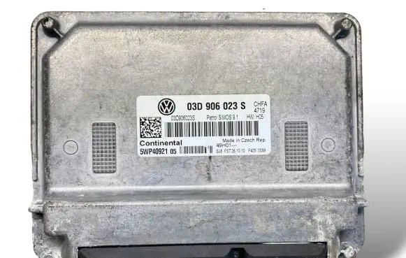 Volkswagen Fox Engine control unit/module 03D906023S 5WP4092105