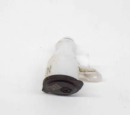 Toyota RAV 4 (XA50) Window washer liquid tank fill tube E11001678 E11001679