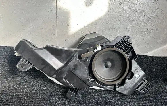 KIA Sportage Subwoofer speaker 96380D9000