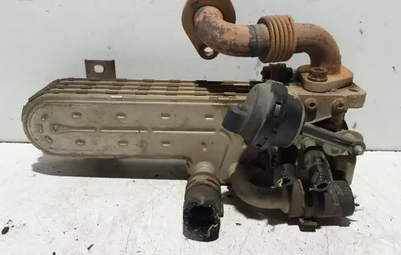 Audi A3 S3 8P EGR valve cooler 03G131513J 03G131063F