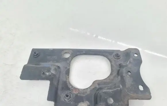Battery box tray