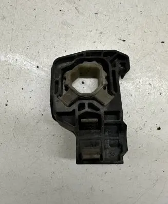 BMW 5 GT F07 Radiator mount bracket 17117575247