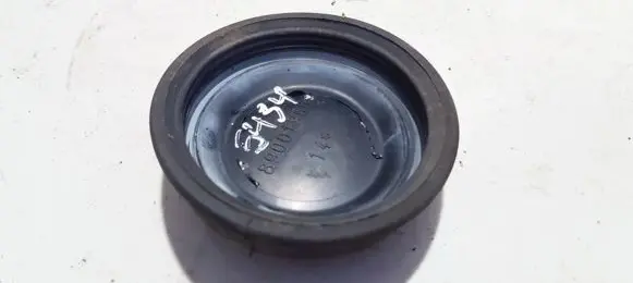 Nissan Almera N16 Headlight/headlamp dust cover 89001960