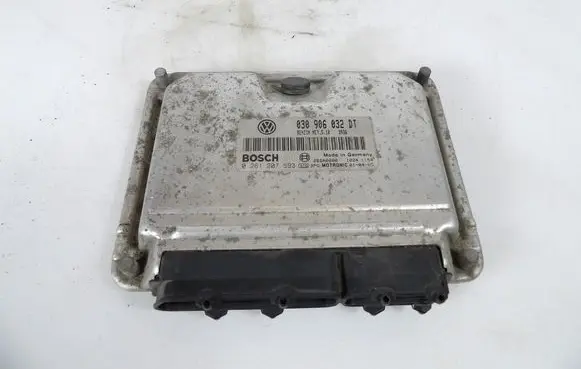 Volkswagen Polo III 6N 6N2 6NF Engine control unit/module ECU 030906032DT