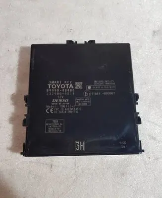 Lexus RX 450H Keyless (KESSY) go control unit/module 8999048480 2329006811