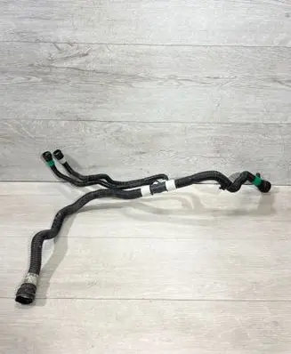 Tesla Model 3 Engine coolant pipe/hose 152149400a